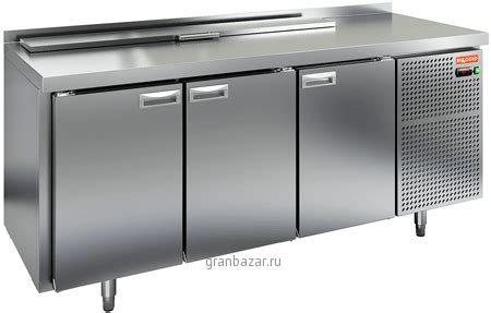 SL2-111SN (1/6) стол для салатов охл.(+2+10), 3 двери, 1835х600х850мм, HICOLD RUS — барные модули, ориентир от 166 581 ₽